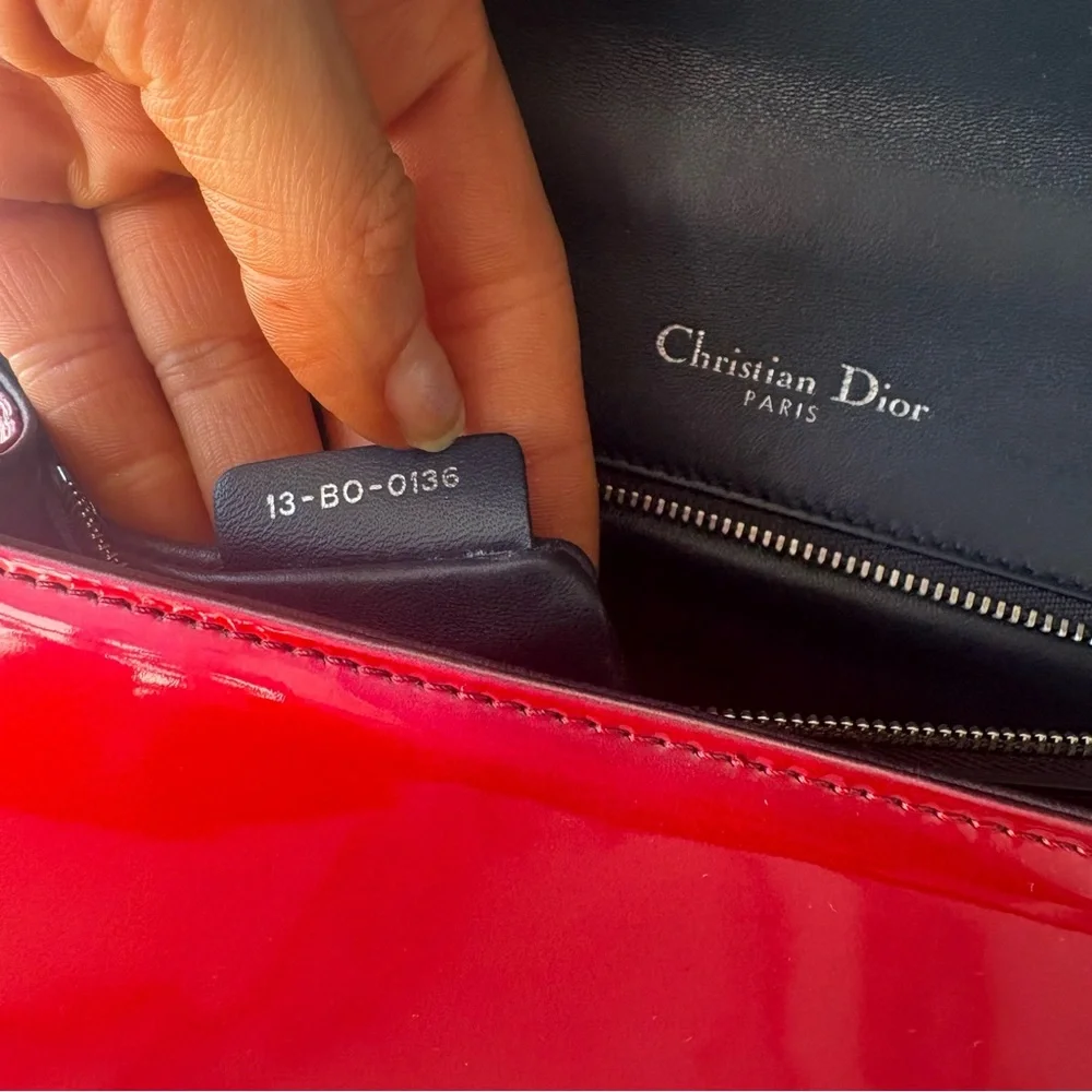 Christian Dior Dioram Red Shoulder Bag with Silver Chain - Picture 4 of 10